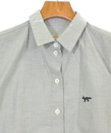 MAISON KITSUNE（メゾンキツネ）カジュアルシャツ グレー サイズ:36(S位) レディース/2200669958447