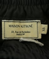 MAISON KITSUNE（メゾンキツネ）クロップドパンツ 黒 サイズ:XS レディース/2200674224018