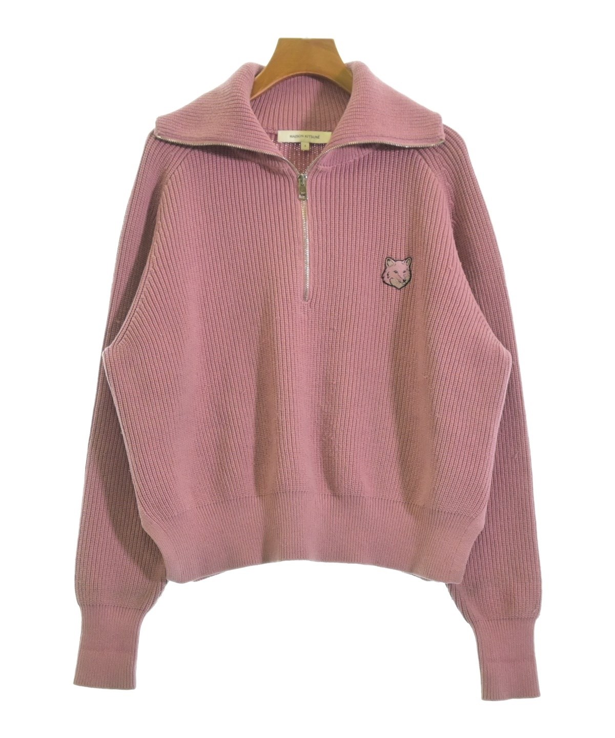 【新品未使用】MAISON KITSUNÉ キツネ柄セーター ピンク MAISON KITSUNE（メゾンキツネ）ニット・セーター ピンク サイズ:S