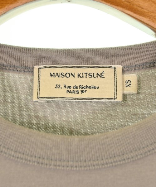 MAISON KITSUNE（メゾンキツネ）Tシャツ・カットソー グレー サイズ:XS レディース/2200694981069