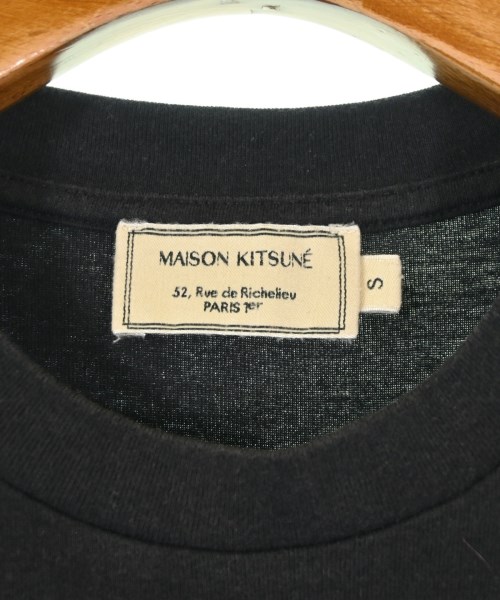 MAISON KITSUNE（メゾンキツネ）Tシャツ・カットソー 黒 サイズ:S レディース/2200695135072