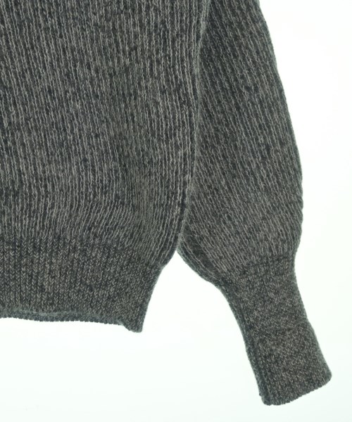 MAISON KITSUNE（メゾンキツネ）ニット・セーター グレー サイズ:XS レディース/2200658123023