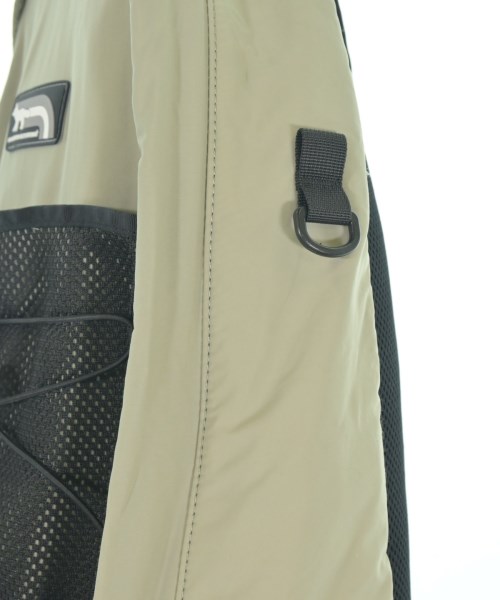 MAISON KITSUNE（メゾンキツネ）バックパック・リュック カーキ サイズ:- レディース/2200646036021