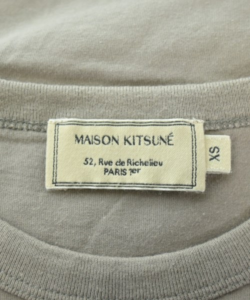 MAISON KITSUNE（メゾンキツネ）Tシャツ・カットソー グレー サイズ:XS レディース/2200647808054