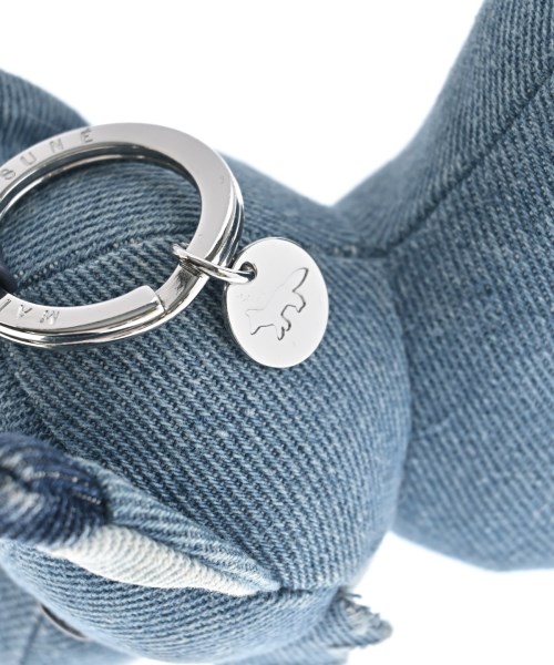 MAISON KITSUNE（メゾンキツネ）チャーム 青 サイズ:- レディース/2200686423157