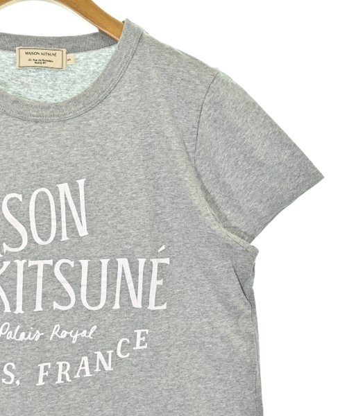 MAISON KITSUNE（メゾンキツネ）Tシャツ・カットソー グレー サイズ:S レディース/2200685802069