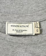MAISON KITSUNE（メゾンキツネ）Tシャツ・カットソー グレー サイズ:XS レディース/2200693260035
