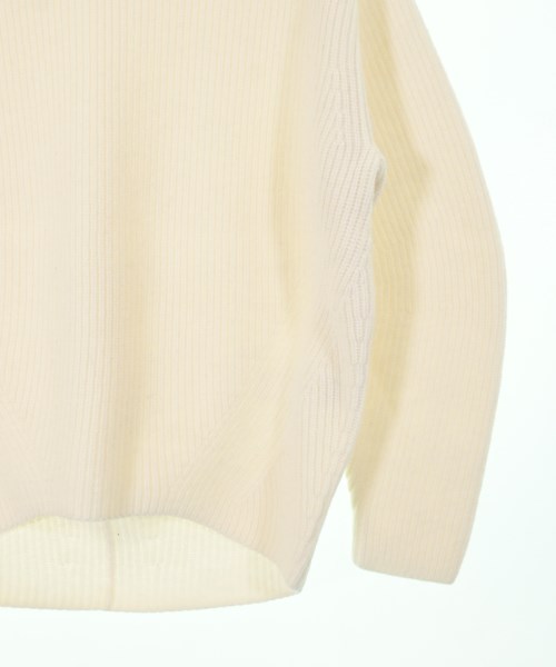 R（アール）ニット・セーター 白 サイズ:32(M位) レディース/2200669958331