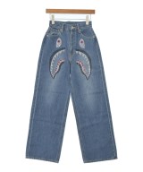 A BATHING APE（アベイシングエイプ）デニムパンツ 青 サイズ:XS レディース/2200691651149
