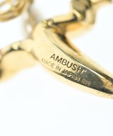 AMBUSH（アンブッシュ）ブローチ・コサージュ ゴールド サイズ:- レディース/2200620565080