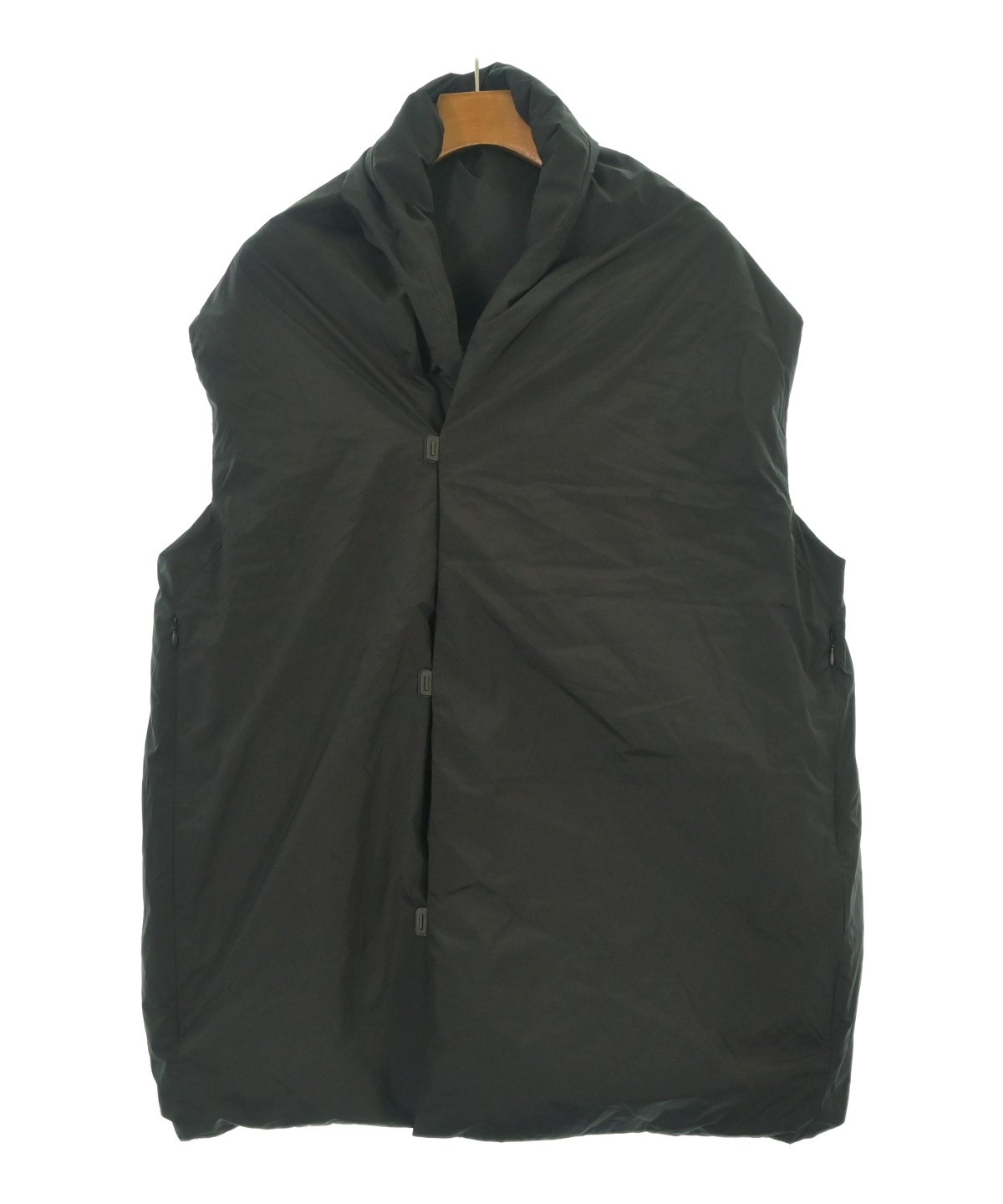 【MaW別注】TEATORA ダウンベスト 黒 TEATORA（テアトラ）ダウンジャケット/ダウンベスト 黒 サイズ:-(XL位