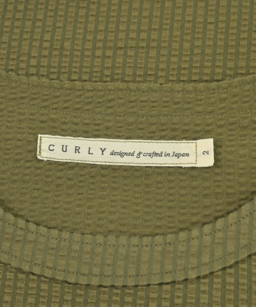 CURLY（カーリー）Tシャツ・カットソー カーキ サイズ:2(M位) メンズ/2200716245117