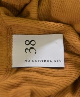 NO CONTROL AIR（ノーコントロールエアー）Tシャツ・カットソー ベージュ サイズ:38(M位) レディース/2200653369570