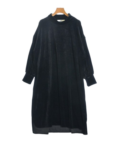 UNIVERSAL SEVEN(ユニヴァーサルセヴン)ワンピース 黒 サイズ:F/2200649934027