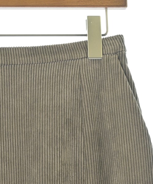 THE NEWHOUSE（ザニューハウス）ロング・マキシ丈スカート グレー サイズ:S レディース/2200653329086