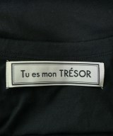 Tu es mon TRESOR（トゥエモントレゾア）Tシャツ・カットソー 黒 サイズ:F レディース/2200643761018