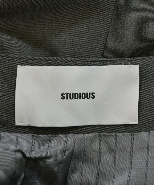 STUDIOUS（ステュディオス）ショートパンツ グレー サイズ:2(M位) レディース/2200666620064