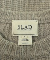 LAD by DEMYLEE（ラッドバイデミリー）ニット・セーター ベージュ サイズ:S メンズ/2200630031049
