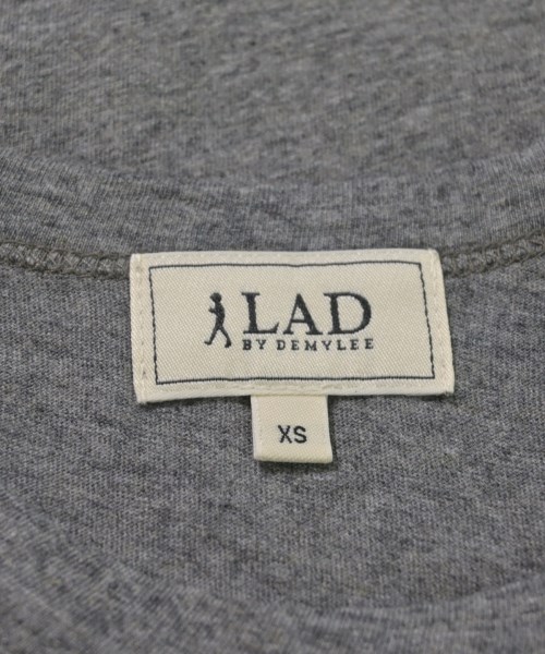 LAD by DEMYLEE（ラッドバイデミリー）Tシャツ・カットソー グレー サイズ:XS メンズ/2200698934672
