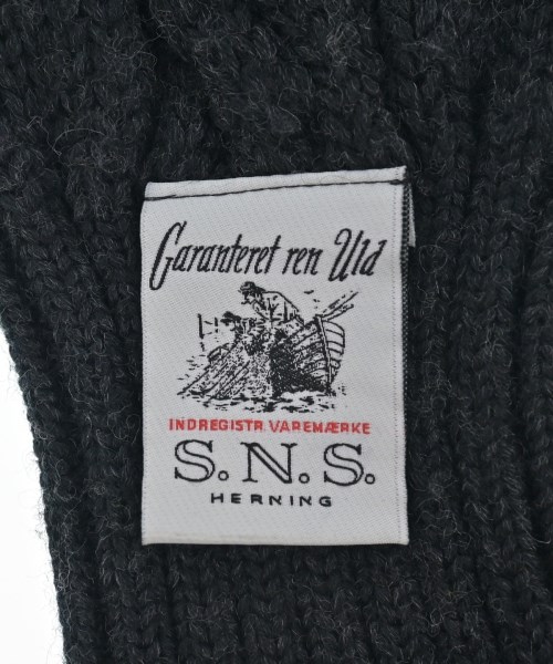 S.N.S.HERNING（エスエヌエスハーニング）マフラー グレー サイズ:- レディース/2200671892067