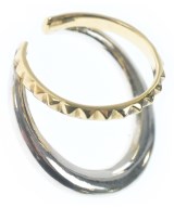 GIGI ピアス・イヤリング