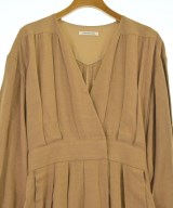 CURRENTAGE（カレンテージ）ワンピース ベージュ サイズ:M レディース/2200667213135