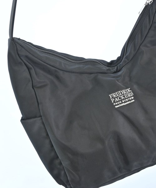 FREDRIK PACKERS（フレドリックパッカーズ）ショルダーバッグ 黒 サイズ:- レディース/2200648233336