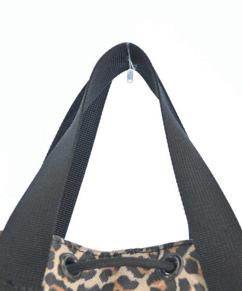 FREDRIK PACKERS（フレドリックパッカーズ）ショルダーバッグ ベージュ サイズ:- レディース/2200654805053