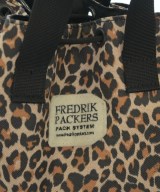 FREDRIK PACKERS（フレドリックパッカーズ）ショルダーバッグ ベージュ サイズ:- レディース/2200648201120