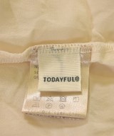 TODAYFUL（トゥデイフル）カジュアルシャツ ベージュ サイズ:F レディース/2200717458592