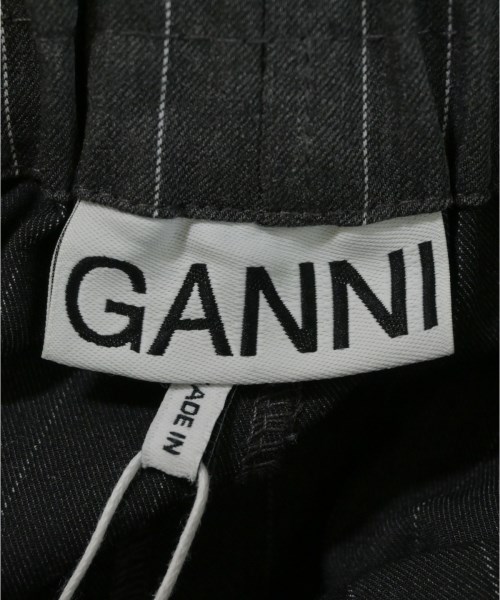 Ganni（ガニー）その他 グレー サイズ:40(M位) レディース/2200712369060