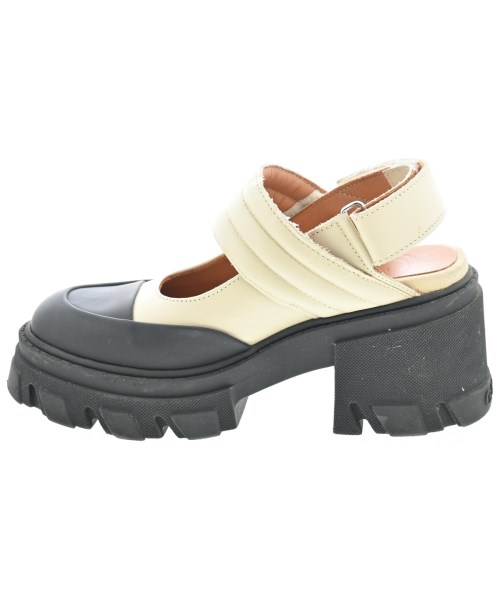 Ganni（ガニー）サンダル ベージュ サイズ:EU37(23.5cm位) レディース/2200642896124