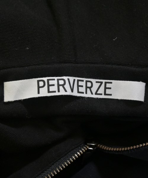 PERVERZE（パーバーズ）パーカー 黒 サイズ:F レディース/2200709971016