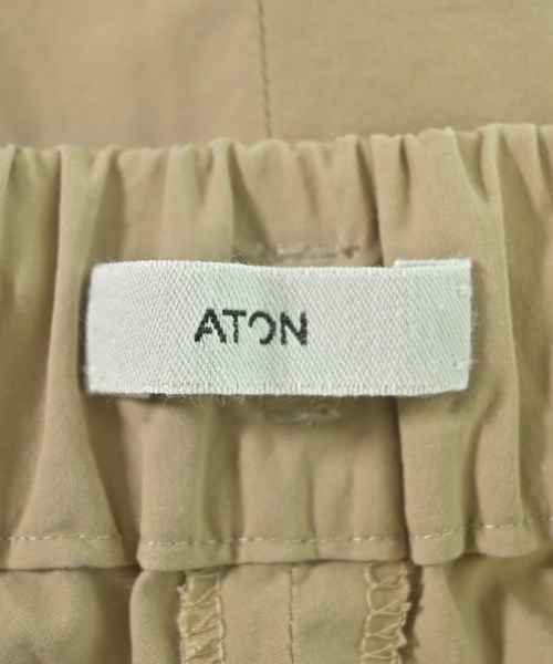 ATON（エイトン）その他 ベージュ サイズ:4(XL位) メンズ/2200678668016