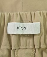 ATON（エイトン）その他 ベージュ サイズ:4(XL位) メンズ/2200678668016