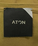 ATON（エイトン）Tシャツ・カットソー カーキ サイズ:4(XL位) レディース/2200671086046