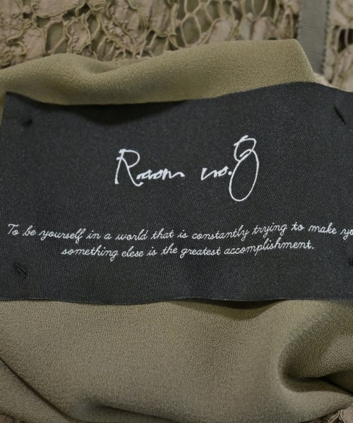 ROOM NO.8（ルームエイト）ブラウス ベージュ サイズ:2(M位) レディース/2200639150185