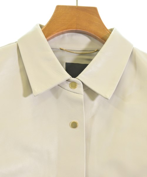 ebure（エブール）カジュアルシャツ 白 サイズ:36(S位) レディース/2200631143437