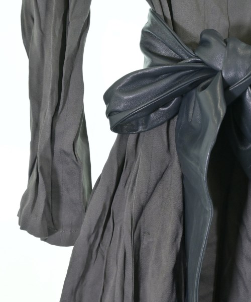 ebure（エブール）ワンピース グレー サイズ:38(M位) レディース/2200631146988