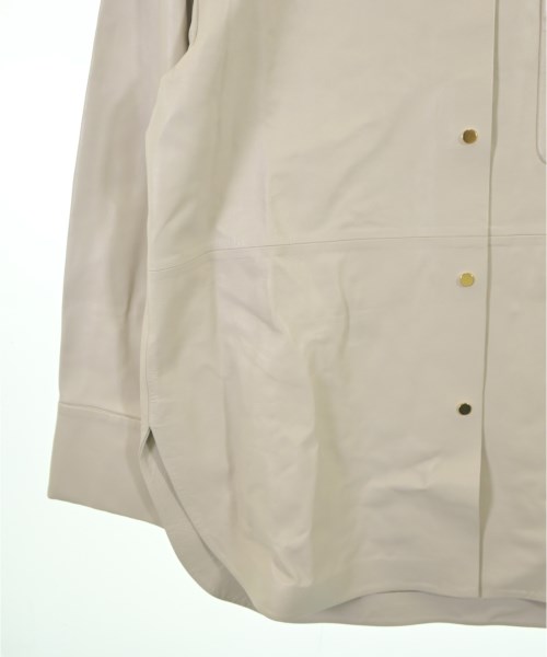 ebure（エブール）カジュアルシャツ ベージュ サイズ:38(M位) レディース/2200631152293