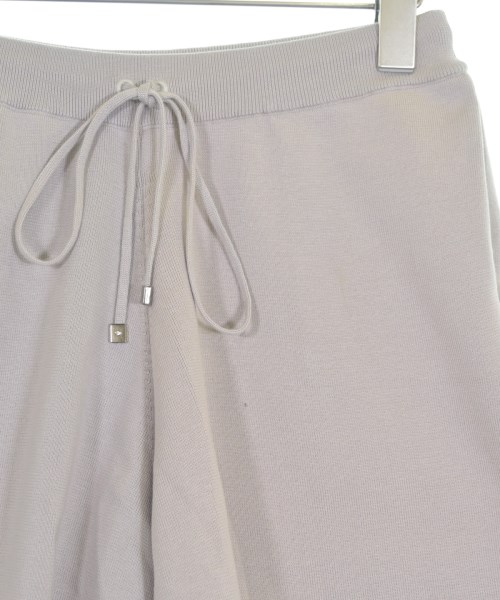 ebure（エブール）ショートパンツ グレー サイズ:36(S位) レディース/2200631191056
