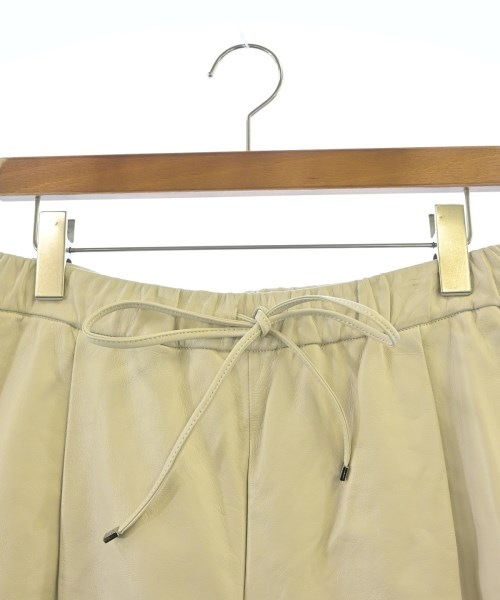 ebure（エブール）その他 白 サイズ:40(M位) レディース/2200631198505