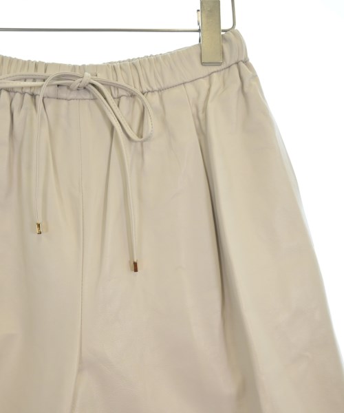 ebure（エブール）その他 白 サイズ:36(S位) レディース/2200631199991