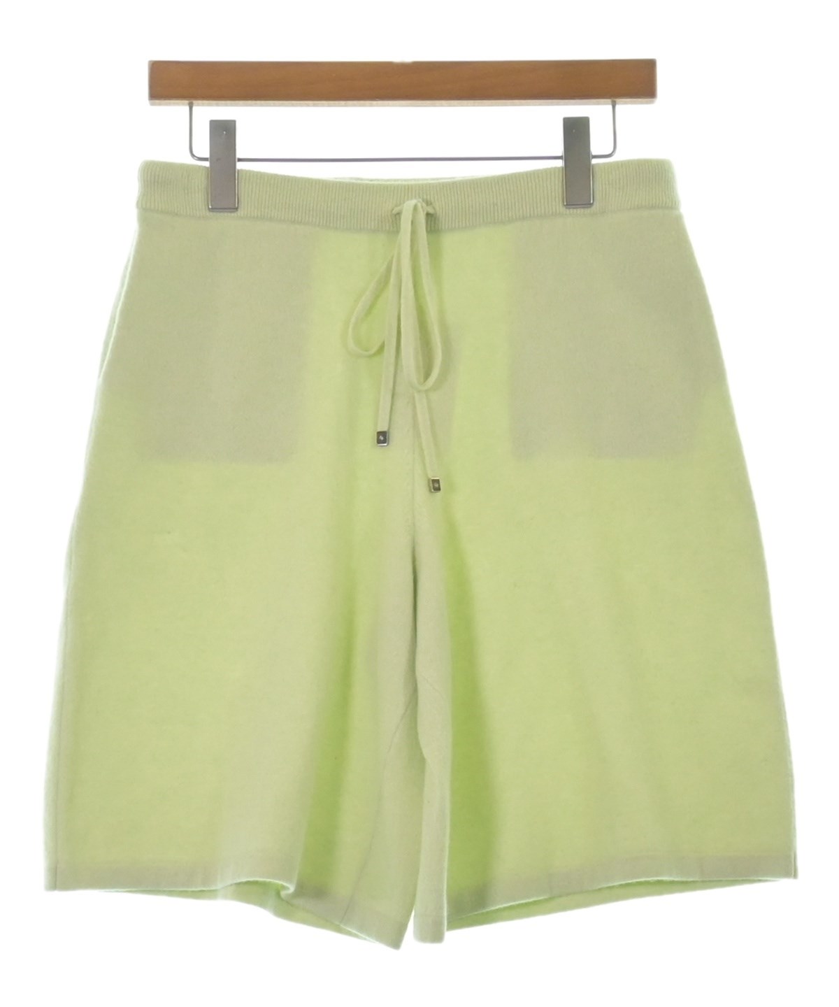 ebure（エブール）ショートパンツ 緑 サイズ:38(M位) レディース  