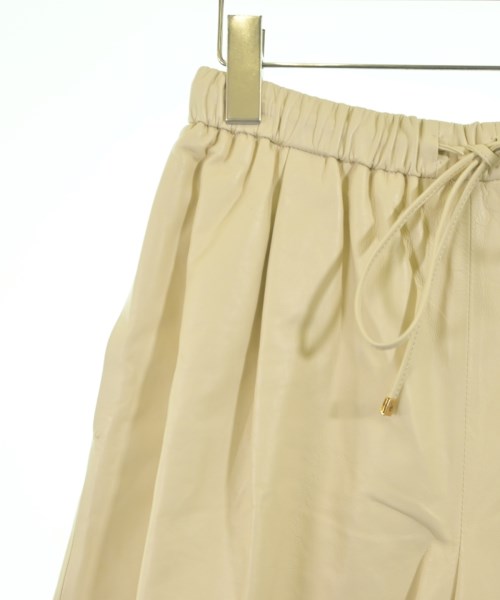 ebure（エブール）その他 黄 サイズ:38(M位) レディース/2200631203667