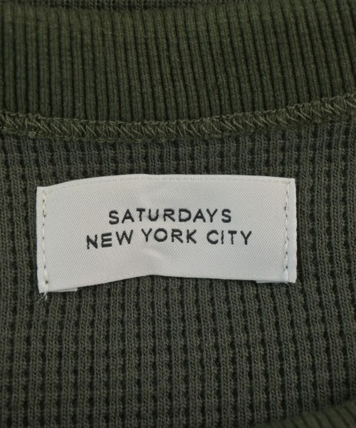 SATURDAYS NEW YORK CITY（サタデーズニューヨークシティー）Tシャツ・カットソー カーキ サイズ:L メンズ/2200664503055