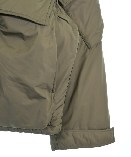 ALMOSTBLACK（オールモストブラック）ダウンジャケット/ダウンベスト カーキ サイズ:2(M位) メンズ/2200674105010