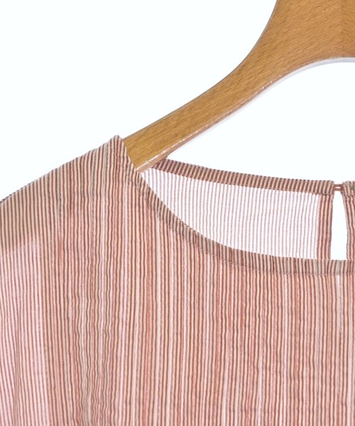 ROSE BUD COUPLES（ローズバッドカップルズ）ブラウス 赤 サイズ:F レディース/2200633284268