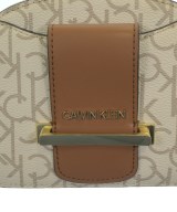 CALVIN KLEIN（カルバンクライン）ショルダーバッグ ベージュ サイズ:- レディース/2200697992079