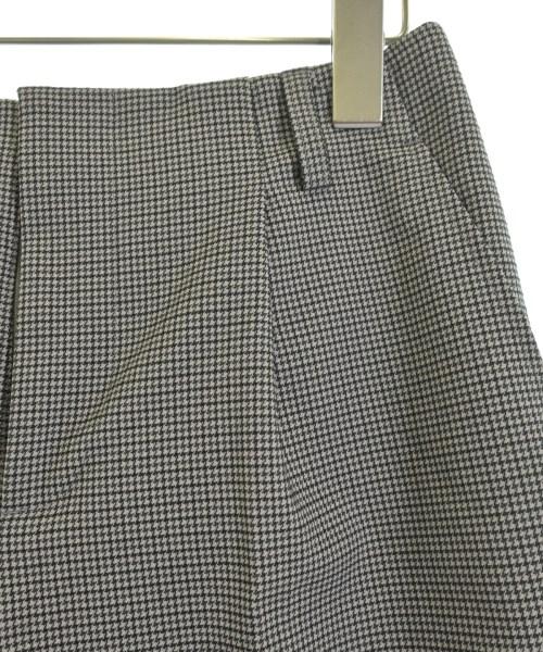 TONAL（トーナル）スラックス ベージュ サイズ:36(S位) レディース/2200629075054